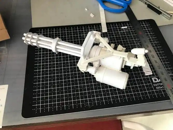 加特林纸枪-废纸再利用