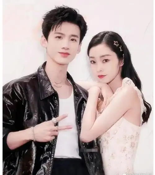 娱乐圈惊爆猛料白敬亭宋轶恋情曝光爱情故事揭秘