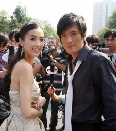 杨子和黄圣依(资料图)