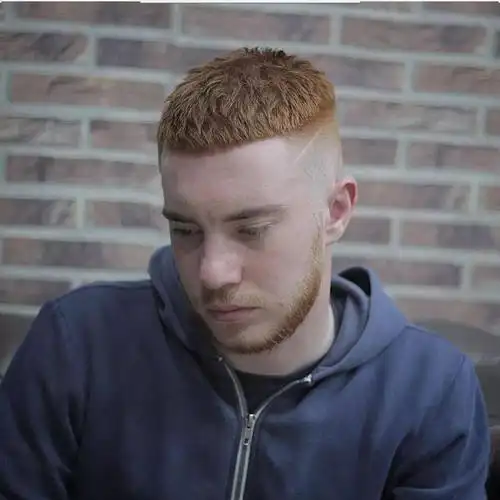 发型欣赏流行三面光潮男发型