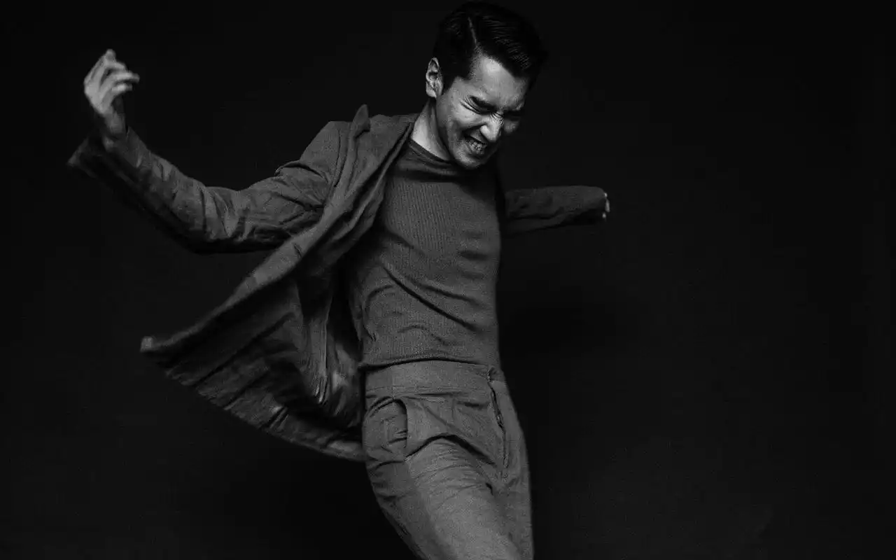 赵又廷黑白气质大片桌面壁纸高清大图预览1920×1200_港台明星下载_美