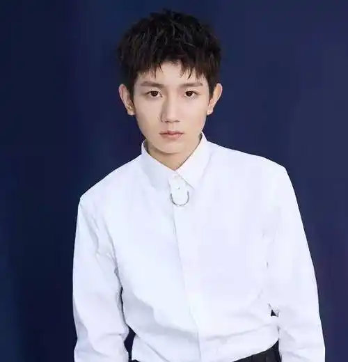 王源差点忘记19岁生日,小凯和千玺太甜了!粉丝:团糖真香!