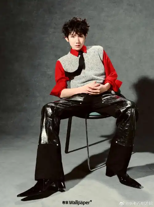 王源怀疑自己自拍技术##王源说自己很贪心