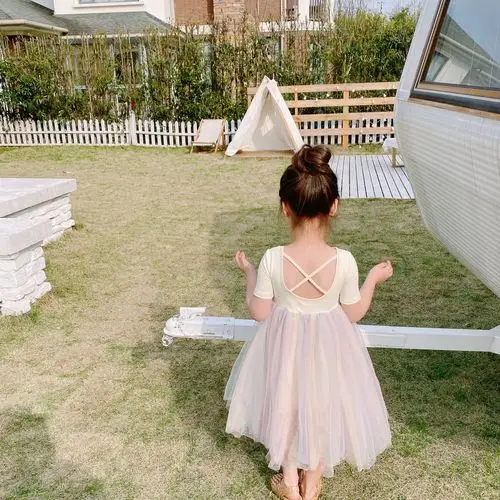 女童露背彩虹纱裙蓬蓬裙2020夏装新韩版儿童宝宝洋气公主连衣裙子