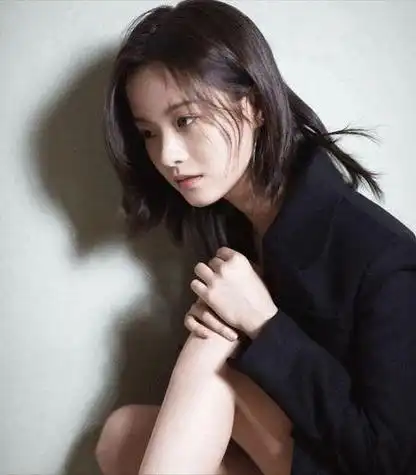 老师同学们也通过李庚希的表演重新认识了这个演技过硬