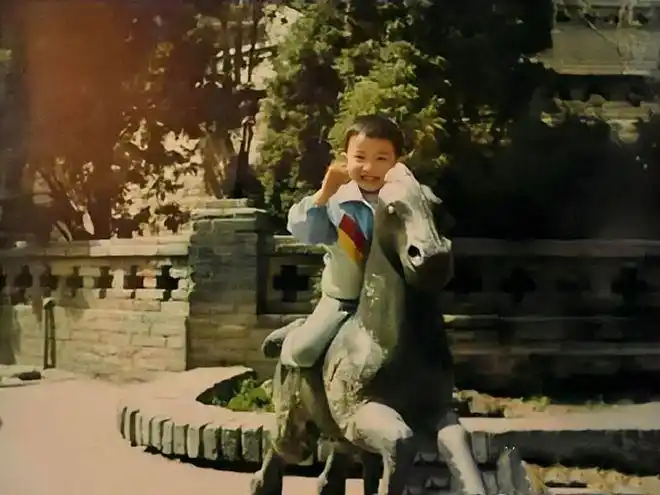 黄轩表演是一种救赎在黑暗中看到光明在绝望中找到希望