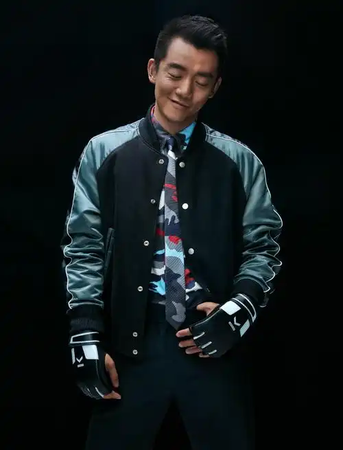"小猎豹"郑恺写真曝光 时尚型男尽展百变魅力