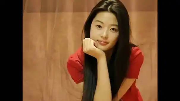 年轻时候的全智贤尊嘟太美啦!