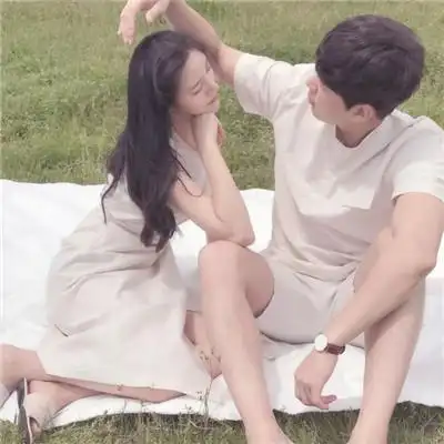 最新版好看的非主流扣扣情头合集(非主流小清新情侣头像2018最新)