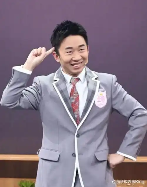 37岁杨迪深夜为流浪狗发声!认为大家应该要做好人,不要虐杀他们