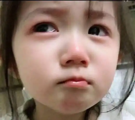 萌娃哭哭表情萌娃哭哭表情