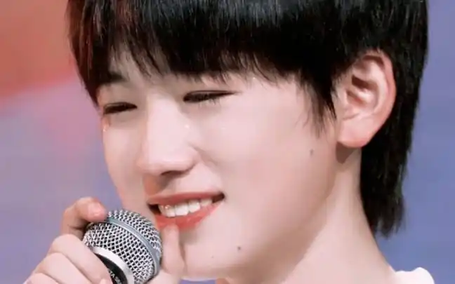 [宋亚轩]连哭都是带着笑容,看得我好心疼