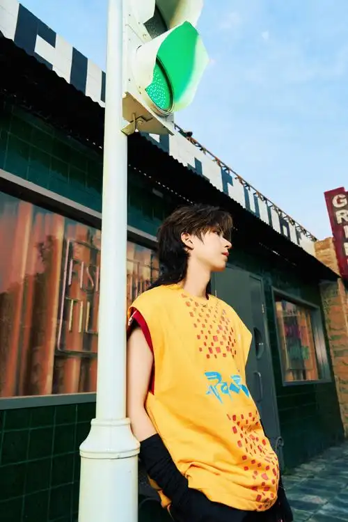 贺峻霖生日写真