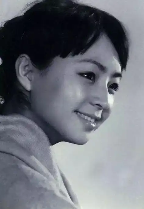 提起宋丹丹的名字,想必没有观众会把她与"颜值"二字挂钩.