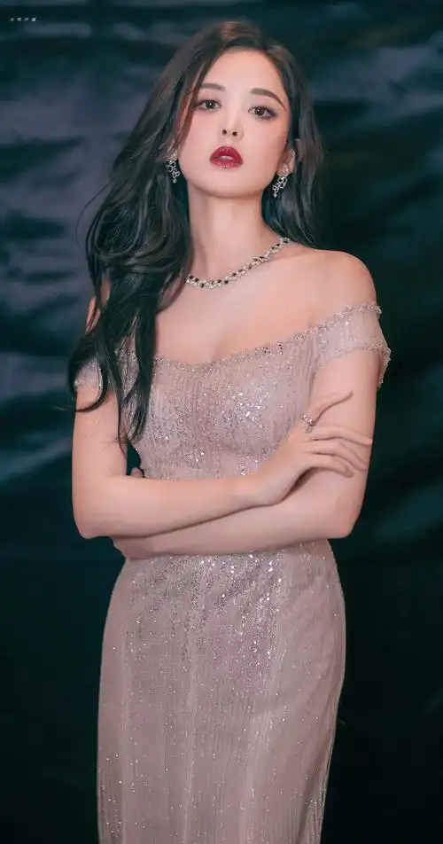 娜扎/vb: -未鸣声嘁