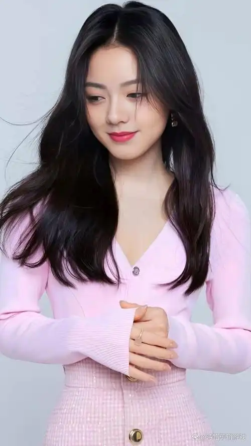 赵今麦有颜值且靠实力走红的内地女演员,美貌与智慧并存的女人