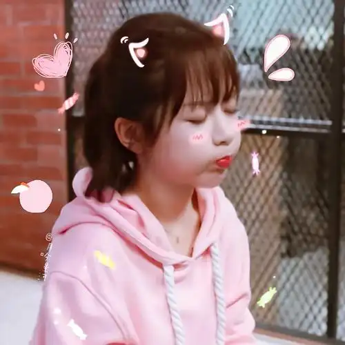 好喜欢可爱的小佟年呢