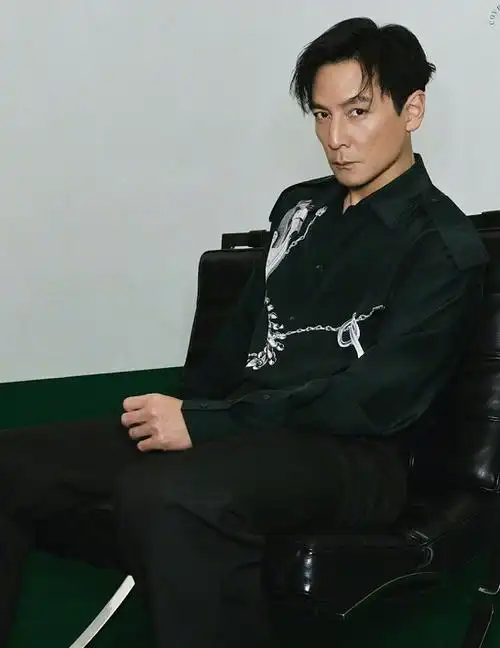 吴彦祖时隔八年再拍港片,分享《寒战》第三部的片场日常,演员阵容大