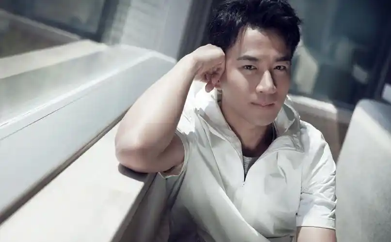 刘恺威魅力绅士范时尚写真图片