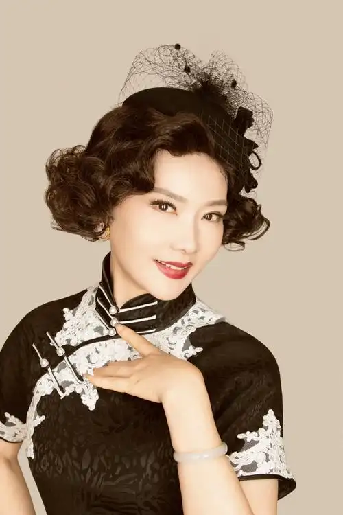 独家 | 何赛飞:闲不住的人