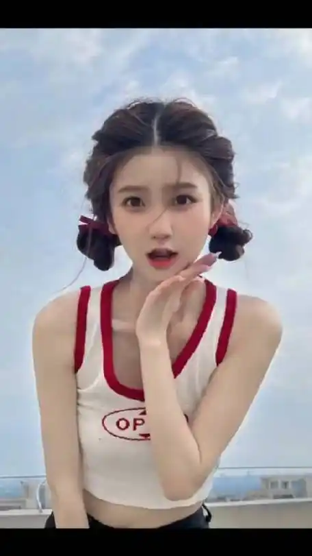 俏皮双丸子头发型……|丸子头|发型|杨幂_新浪新闻