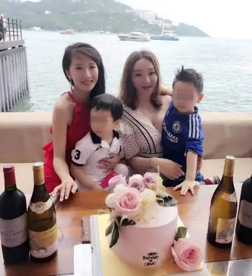 36岁阔太李念开游艇派对 富贵名媛圈曝光