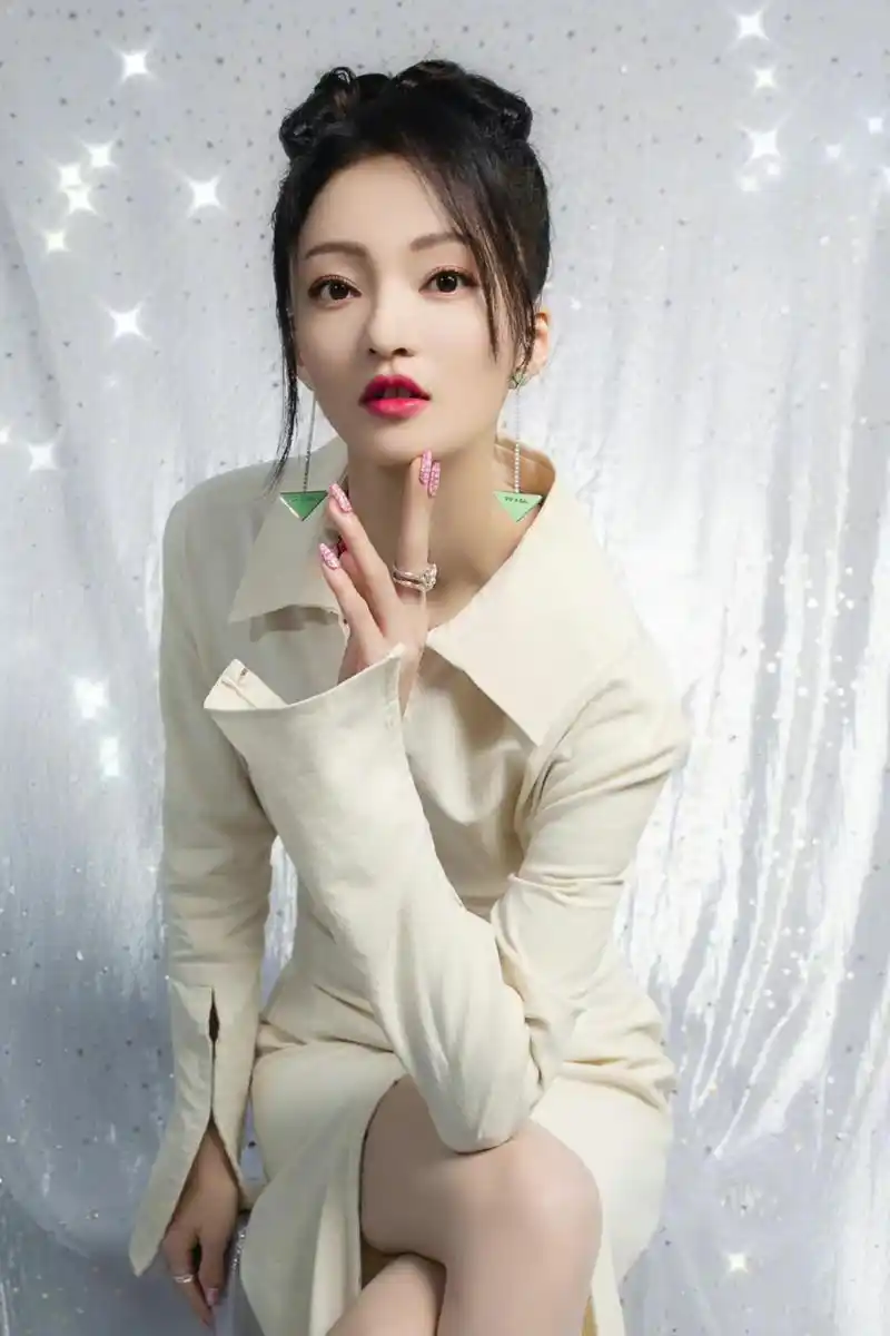 张韶涵美照,优雅迷人!#养眼美女