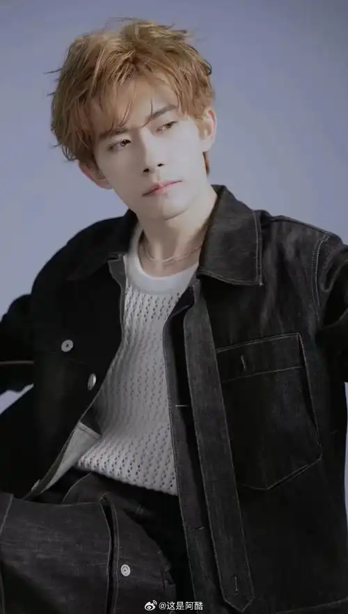 易烊千玺新生之夜大秀官宣##易烊千玺新生之夜下周见