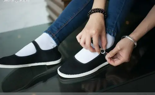 【布鞋情怀】爱穿布鞋的小媳妇(153p)