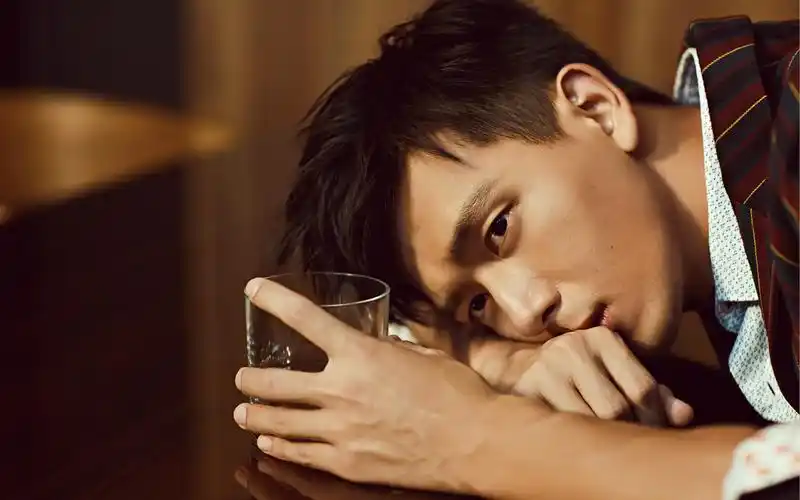 大陆明星,帅气,帅哥,写真,李现,演员,大陆男明星,壁纸,1920x1200