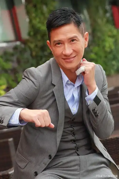 张家辉为什么叫渣渣辉?