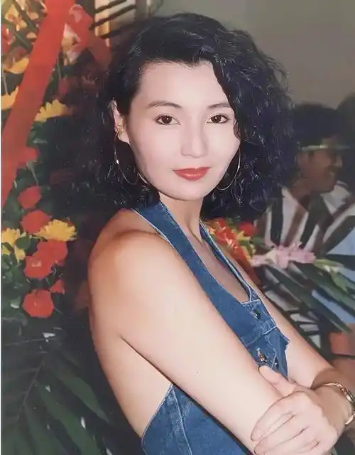 张曼玉年轻时有多美?