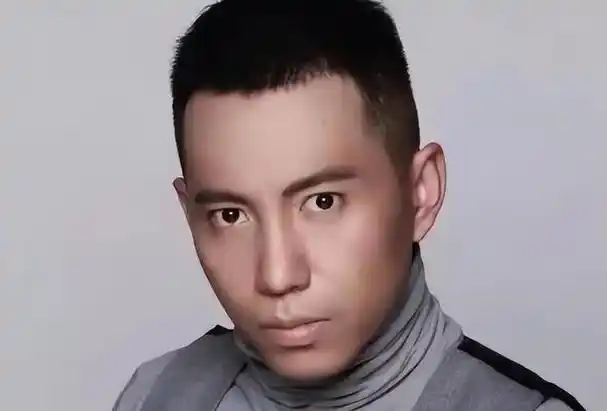 回顾谷智鑫拍戏坠马瘫痪痴情女友照顾他8年未办婚礼成遗憾