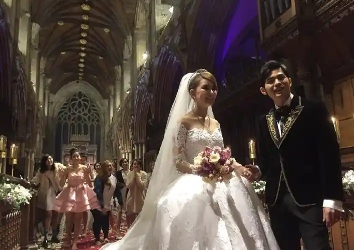 挑战发100组明星婚纱照第一集周杰伦昆凌day1