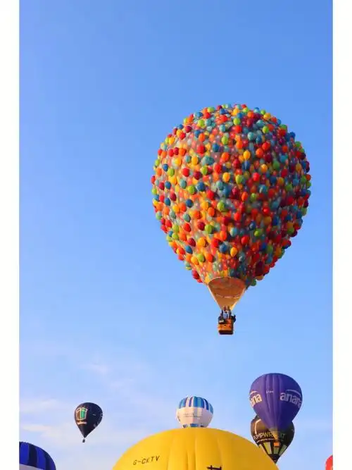 关于布里斯托热气球的浪漫