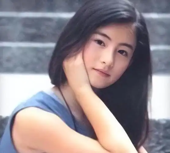 悔之晚矣!44岁的张柏芝,终为自己的"混乱情史"买了单