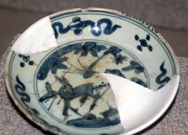 晶哥聊古玩明代早期景德镇民窑青花碗赏析