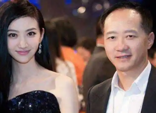 景甜曾在节目中称"自己坚持拍电影全因男友的鼓励".