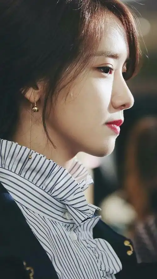 男神收割机小仙女林允儿美照欣赏,每一张都想当作手机壁纸