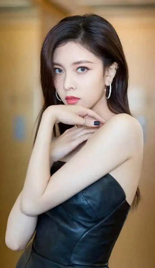 衣品超好的宋妍霏,穿什么都好看