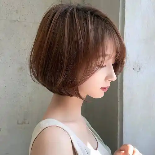 最具人气的女士短发:蓬松瘦脸,层次感满满,剪完显小10岁_头发_发型