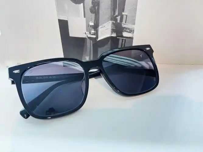 今日分享客订眼镜暴龙 1.60内镀膜灰!