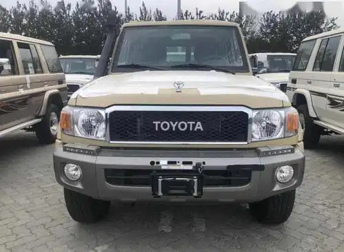 最经典的丰田陆巡lc提车落地70万越野表现比牧马人还给力