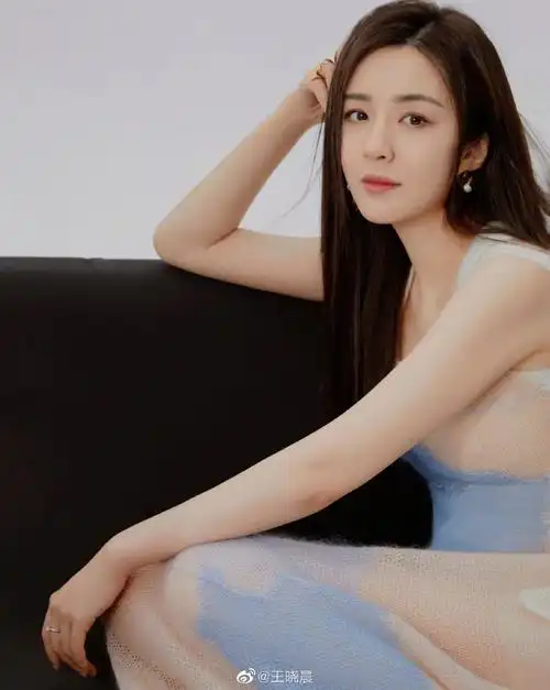 王晓晨否认与胡歌结婚生女我姻缘就这么被挡的