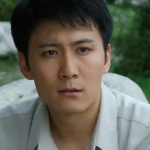 回顾赵峥和妻子姐弟恋二十载无绯闻百分百的好丈夫好爸爸