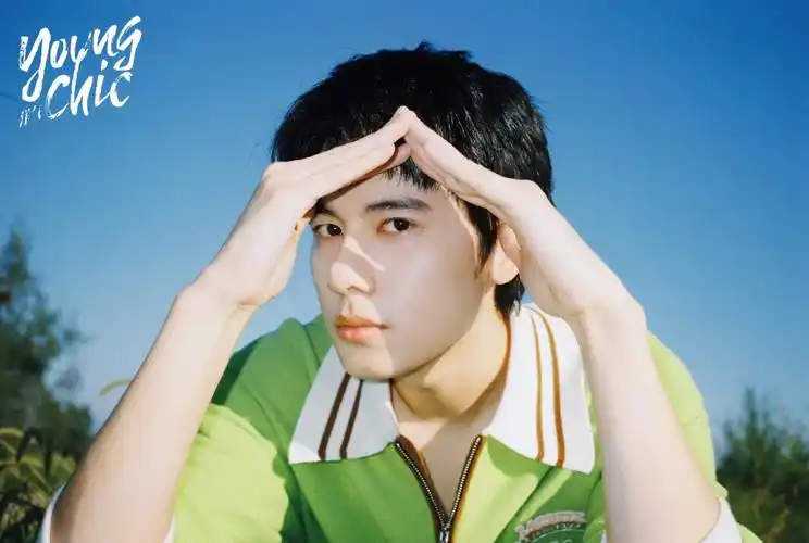 先煦#胡先煦壁纸#向全世界安利胡先煦#每日穿搭#鳄鱼lacoste#lacoste