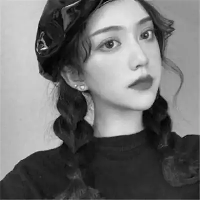头像女生霸气冷酷伤感图片非常有气质的女生黑白图片大全