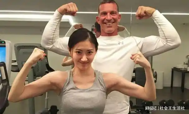 景甜晒健身照,手臂肌肉线条明显,身材让人羡慕,网友:我酸了|腹肌|娱乐