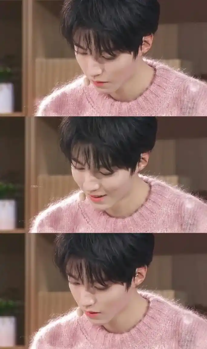 三宫格王俊凯壁纸来啦 #王俊凯让人心动的n个瞬间  #宝藏男 - 抖音