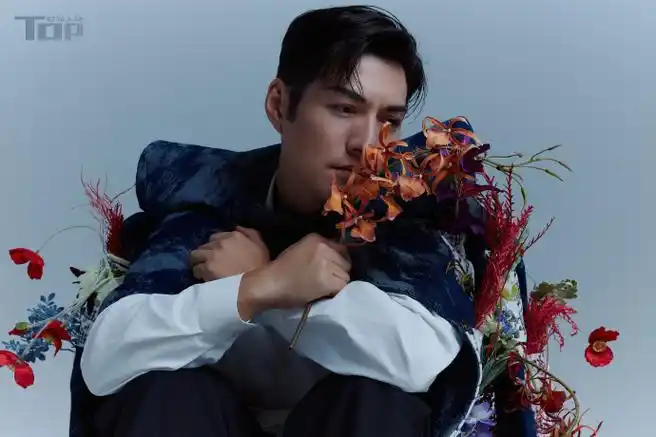 严屹宽遐想空间大片##tops时尚人物